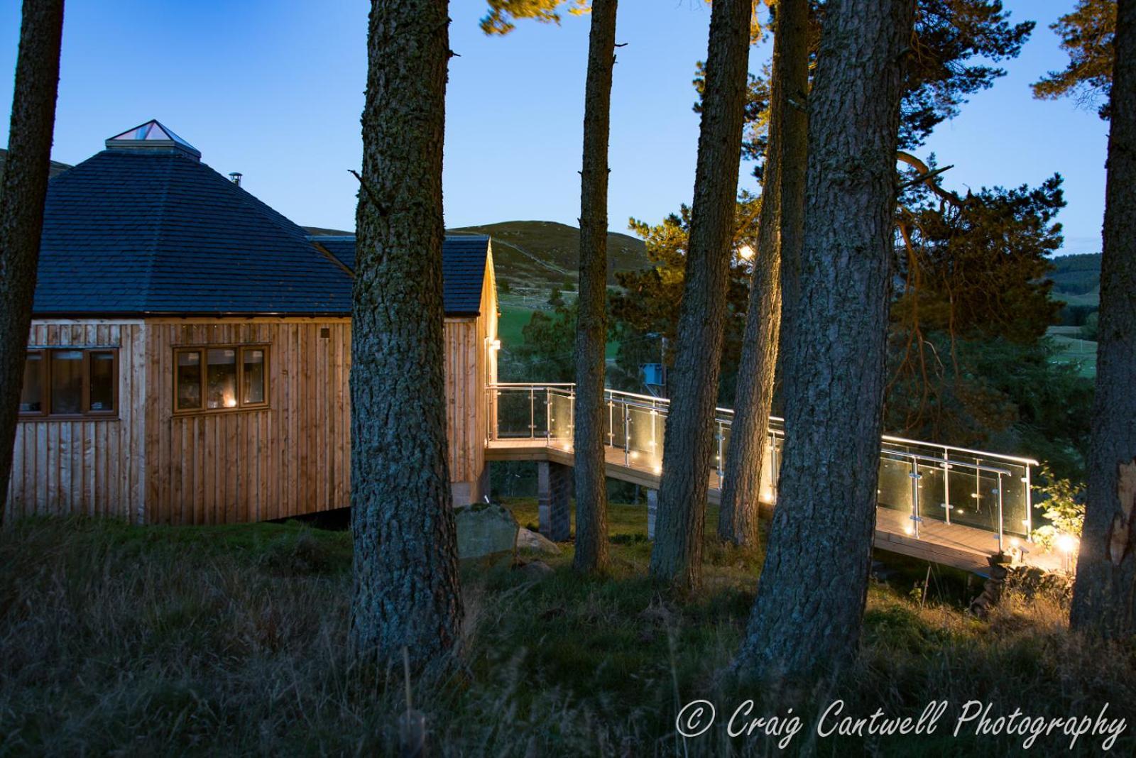 Dalnoid Cottages & Treehouses Nr Glenshee Spittal of Glenshee Exterior foto