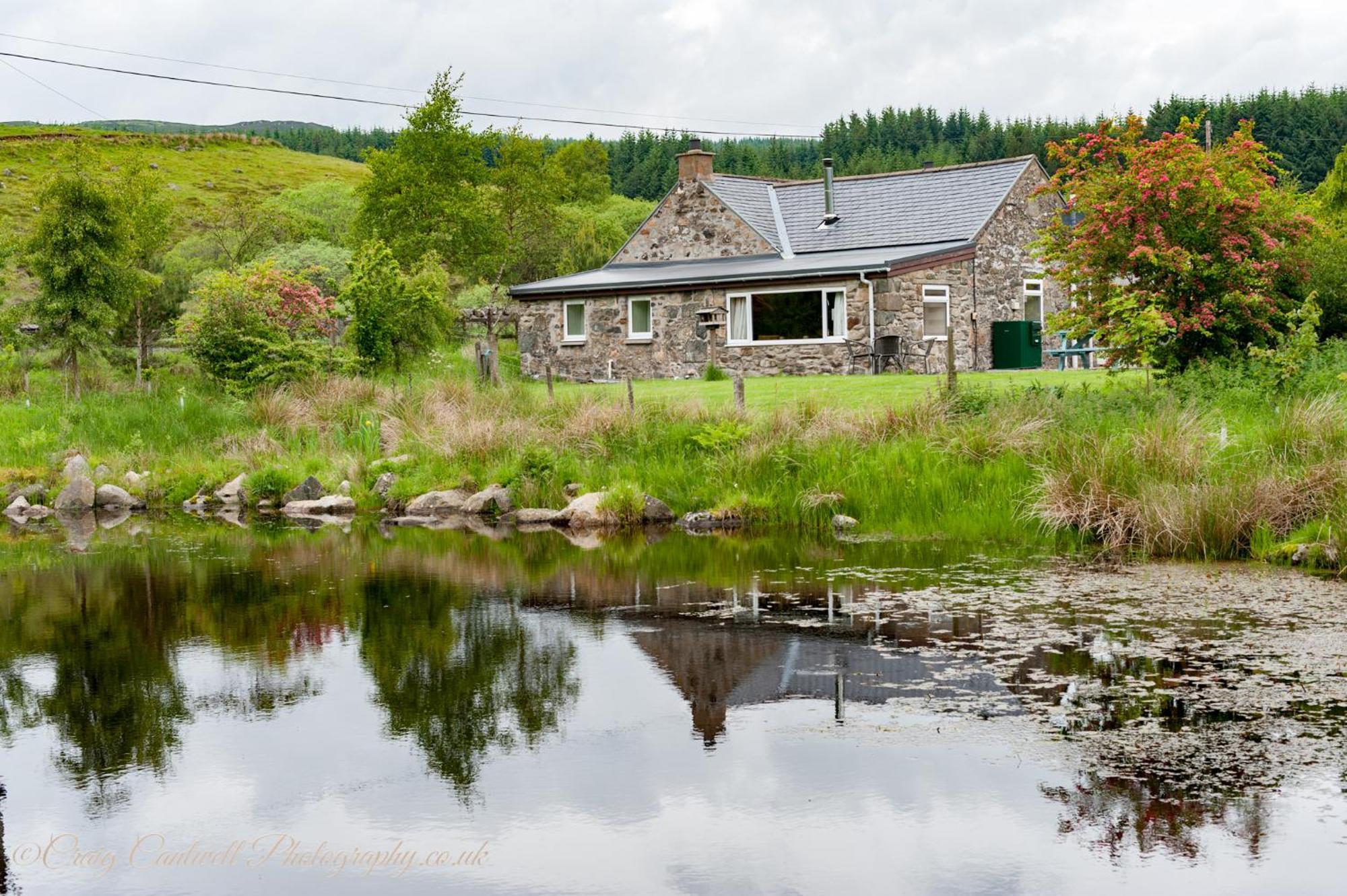 Dalnoid Cottages & Treehouses Nr Glenshee Spittal of Glenshee Exterior foto